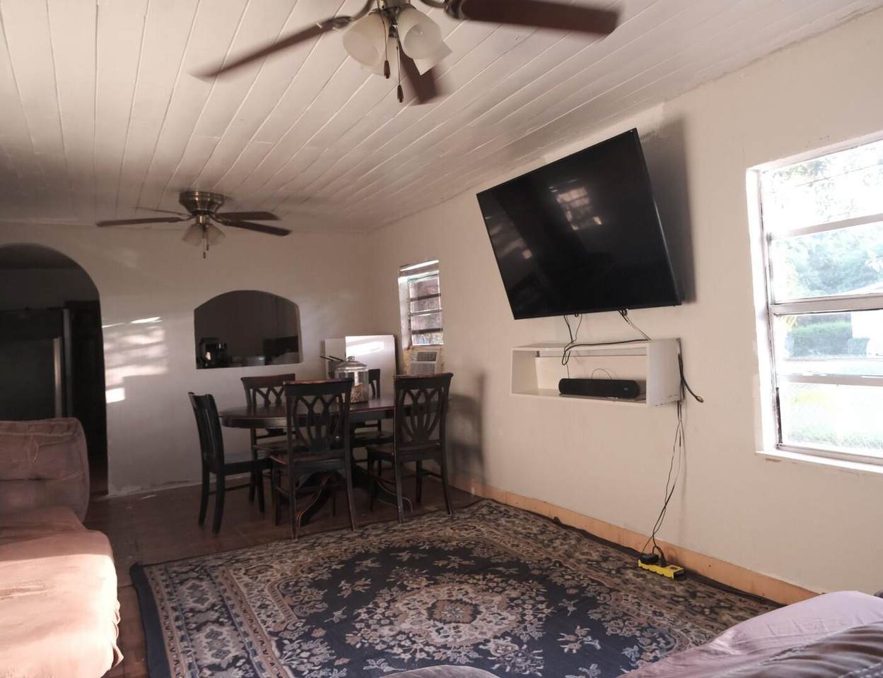 1617 Avenue - Photo 1