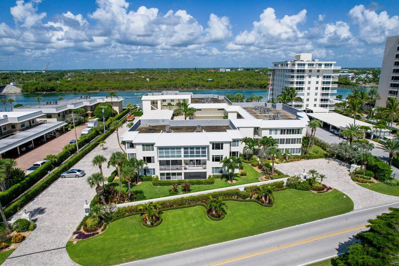 325 Beach Road - Photo 1