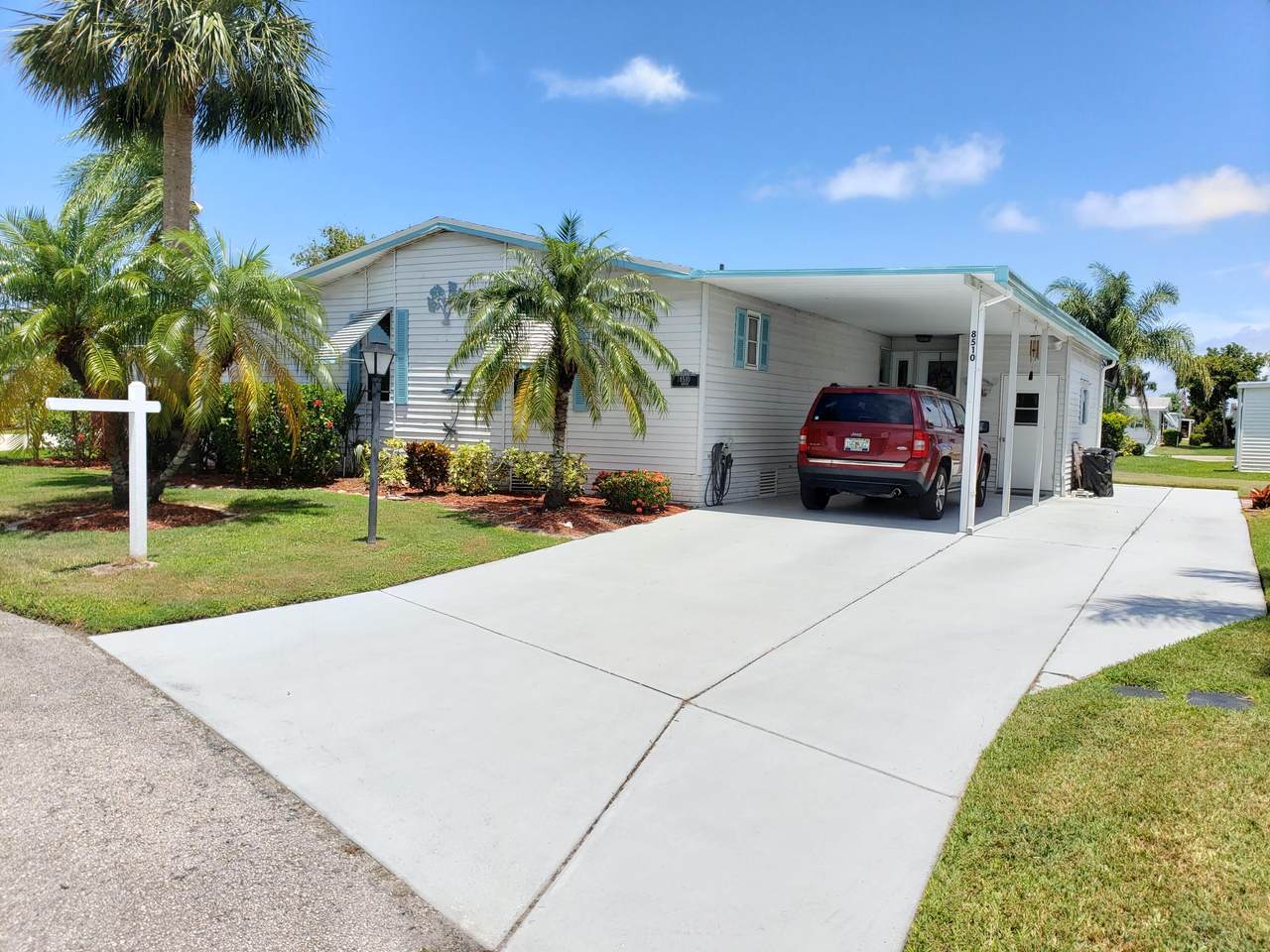 8510 Lidflower Court - Photo 1