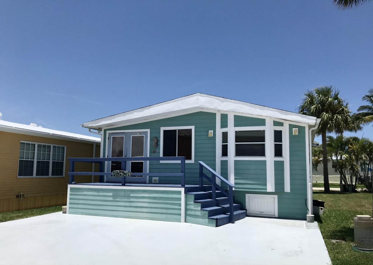 2078 Nettles Boulevard - Photo 1