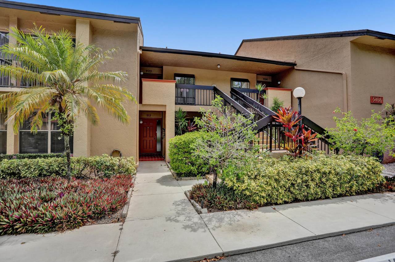 5106 Oak Hill Lane - Photo 1