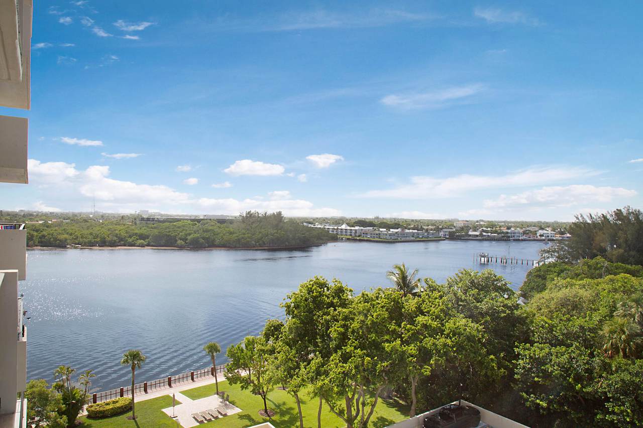 2121 Ocean Boulevard - Photo 1