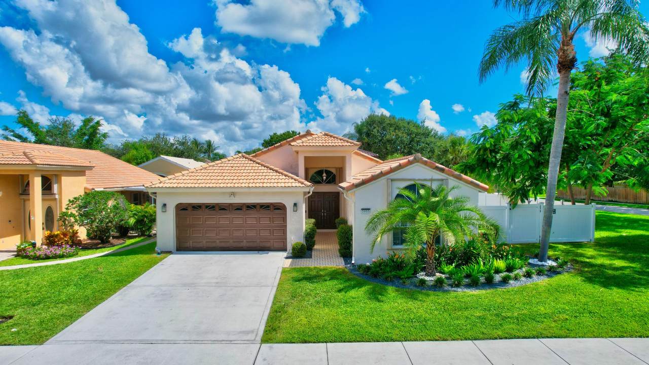 3955 Sabal Lakes Road - Photo 1