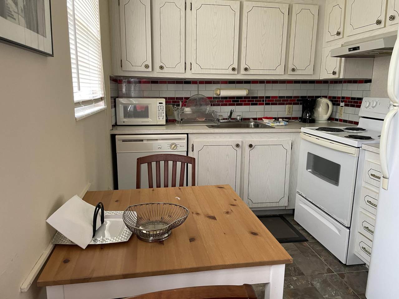 112 Preston C - Photo 1