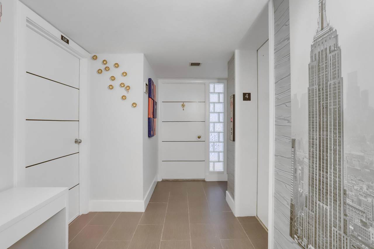 2800 Sunrise Boulevard - Photo 1