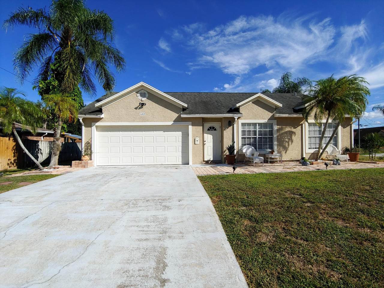 682 Badger Terrace - Photo 1