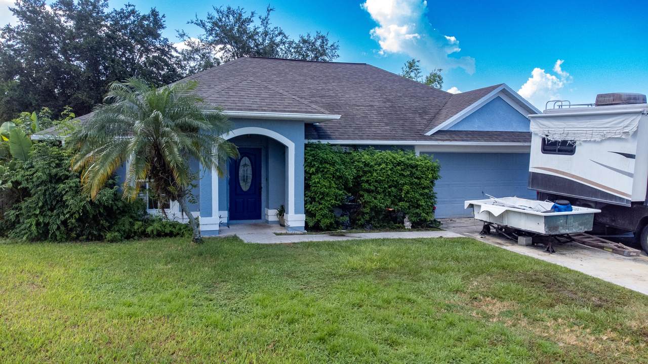 4560 Oscar Court - Photo 1