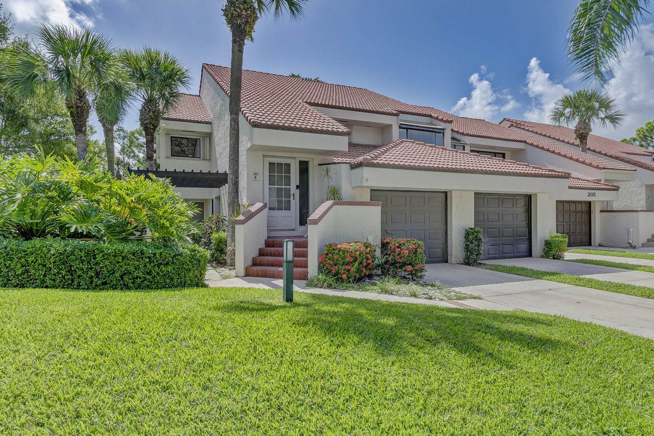 205 Sea Oats Drive - Photo 1