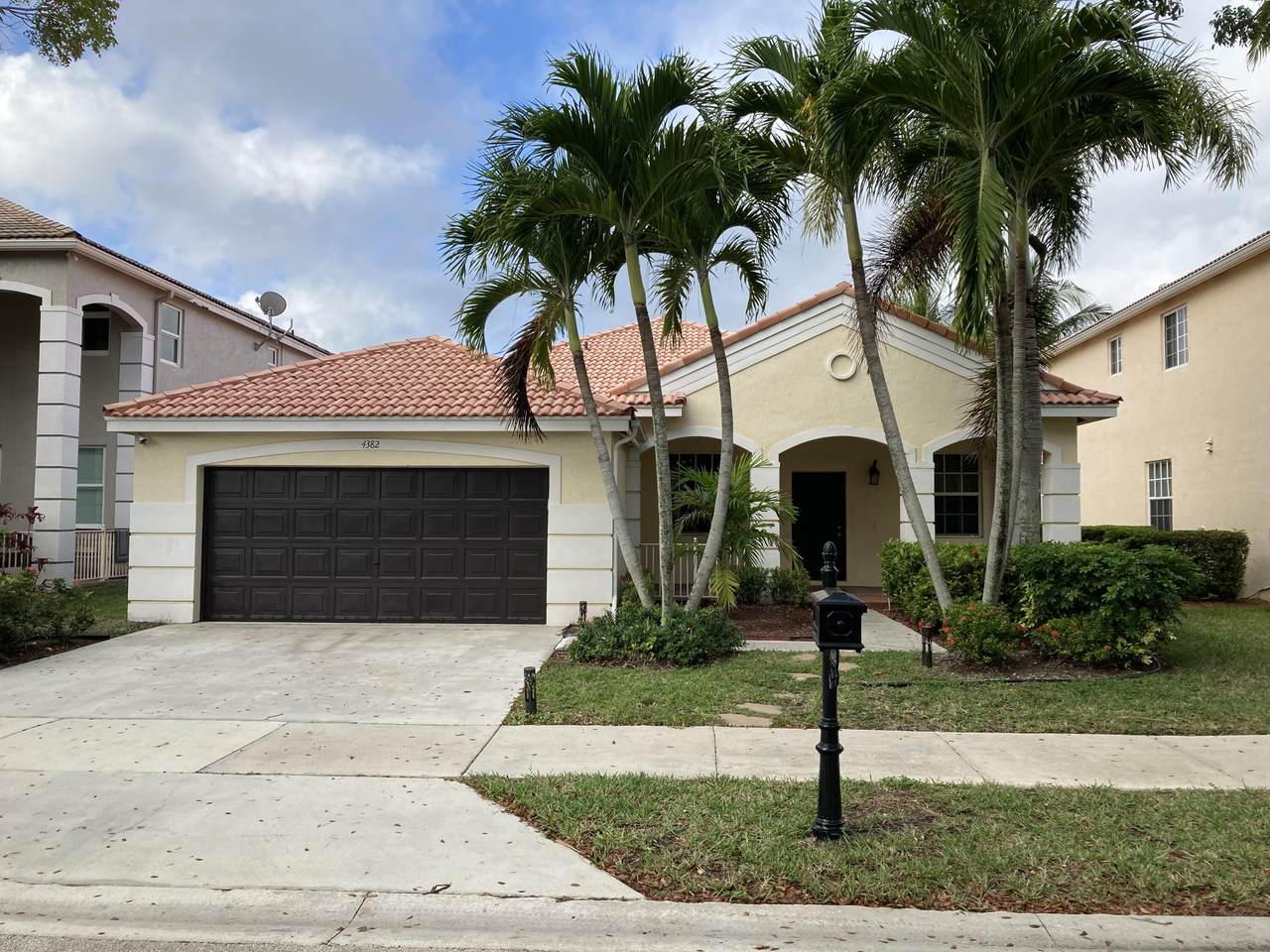4382 Fox Ridge Drive - Photo 1