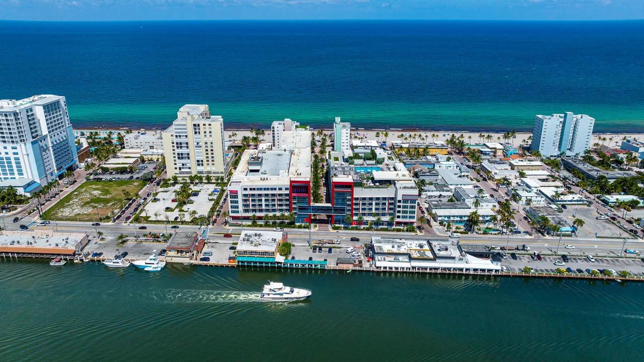 777 Ocean Drive - Photo 1