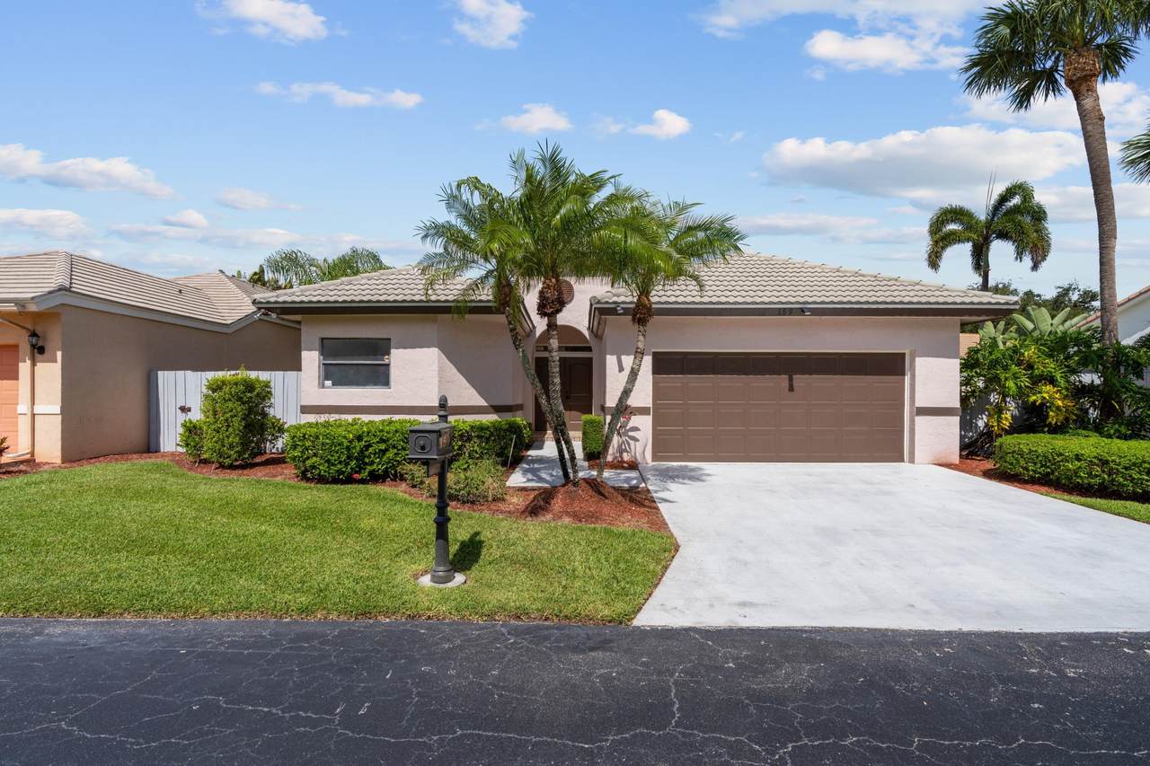 159 Orange Drive - Photo 1