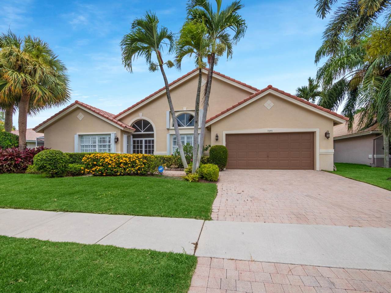 7293 Amber Falls Lane - Photo 1