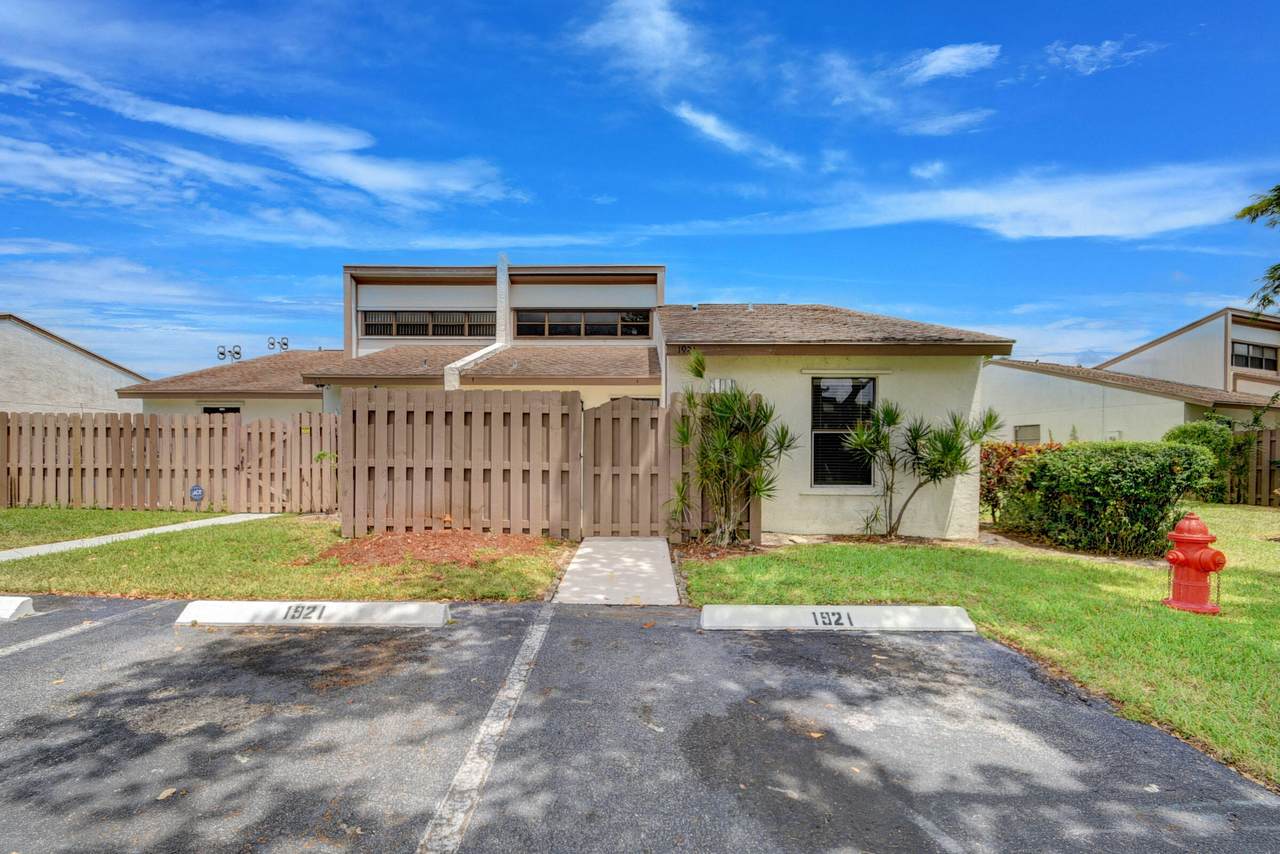 1921 Monks Court - Photo 1