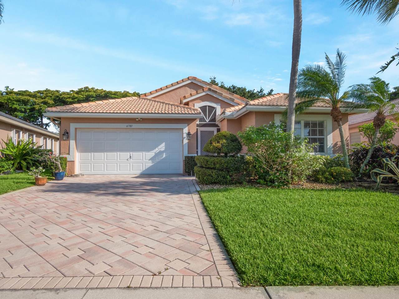 6781 Sun River Road - Photo 1