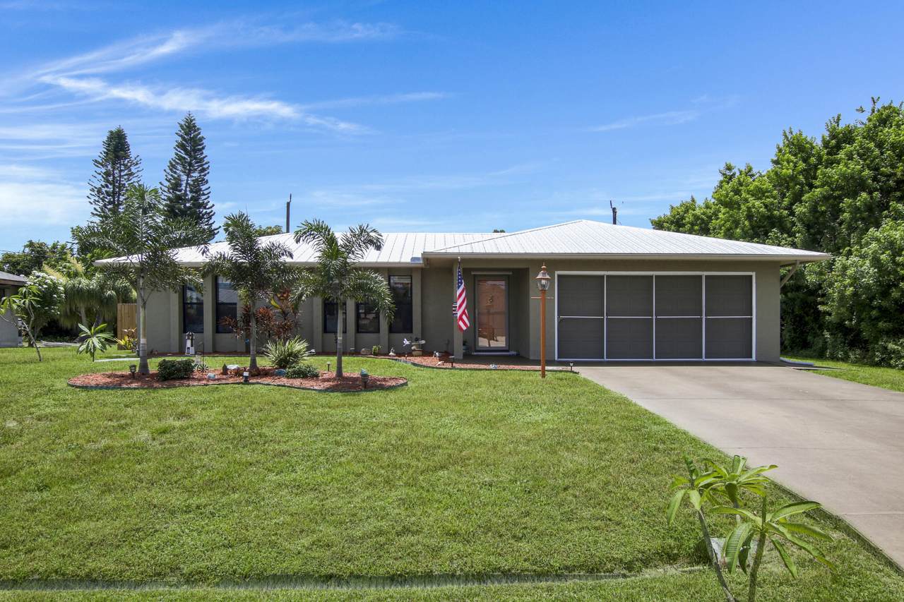 568 Whitmore Drive - Photo 1
