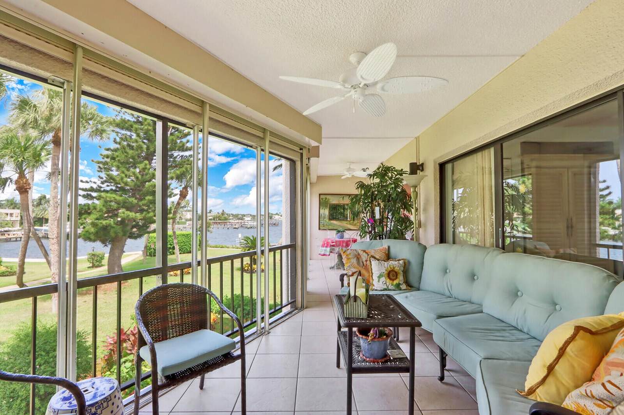 1618 Twelve Oaks 205 Way - Photo 1