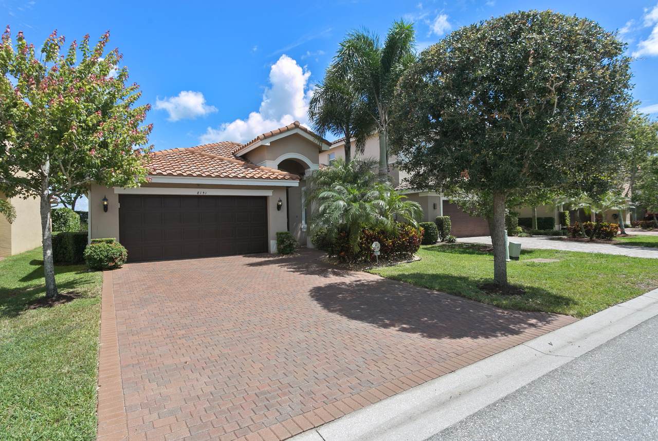 8151 Brigamar Isles Avenue - Photo 1