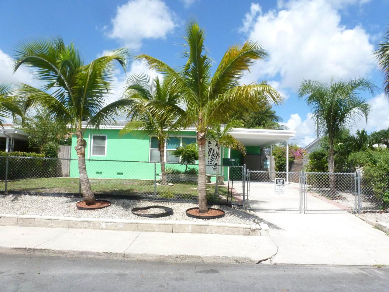 1017 D Street - Photo 1