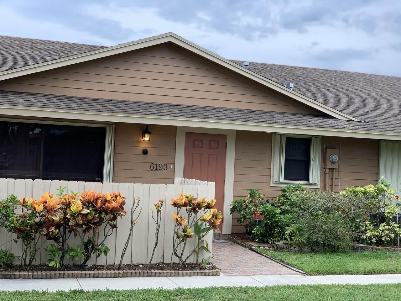 6193 Seven Springs Boulevard - Photo 1