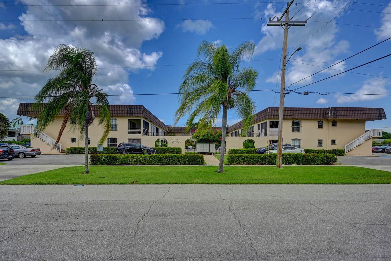 342 Southwind 216 Drive - Photo 1