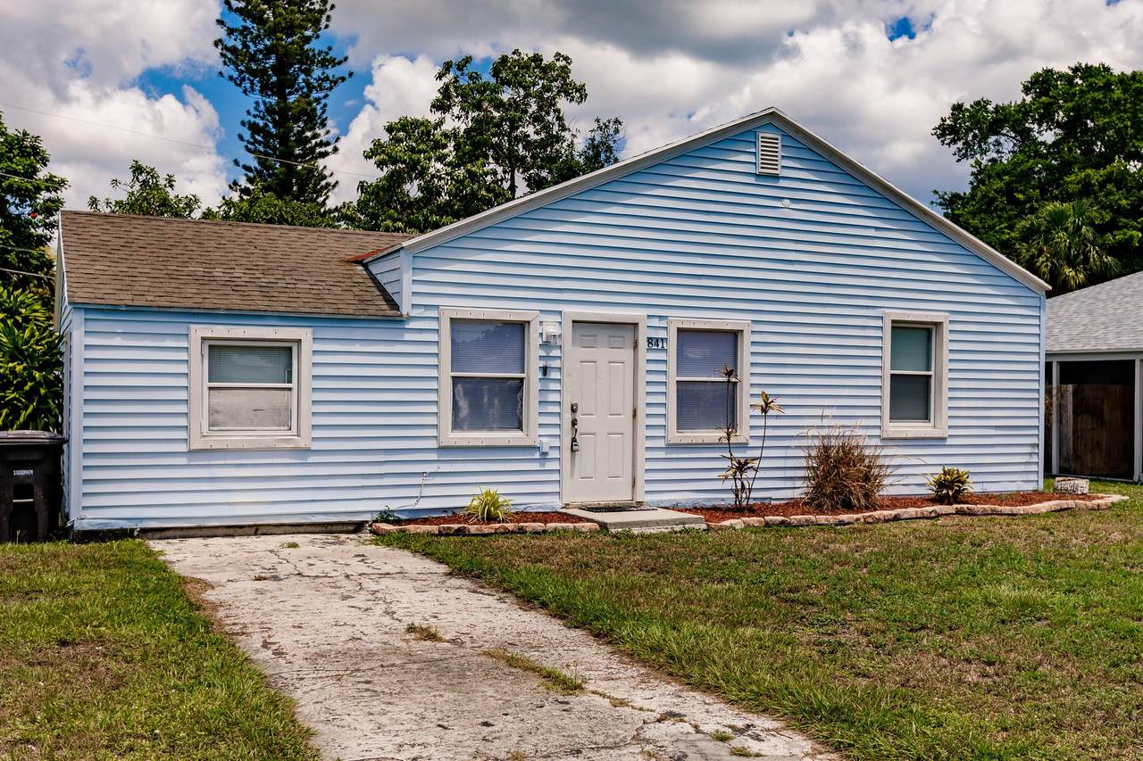 841 Ridgewood Drive - Photo 1