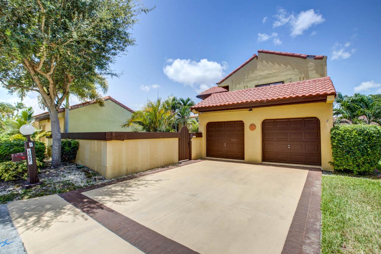 1067 202nd Lane - Photo 1