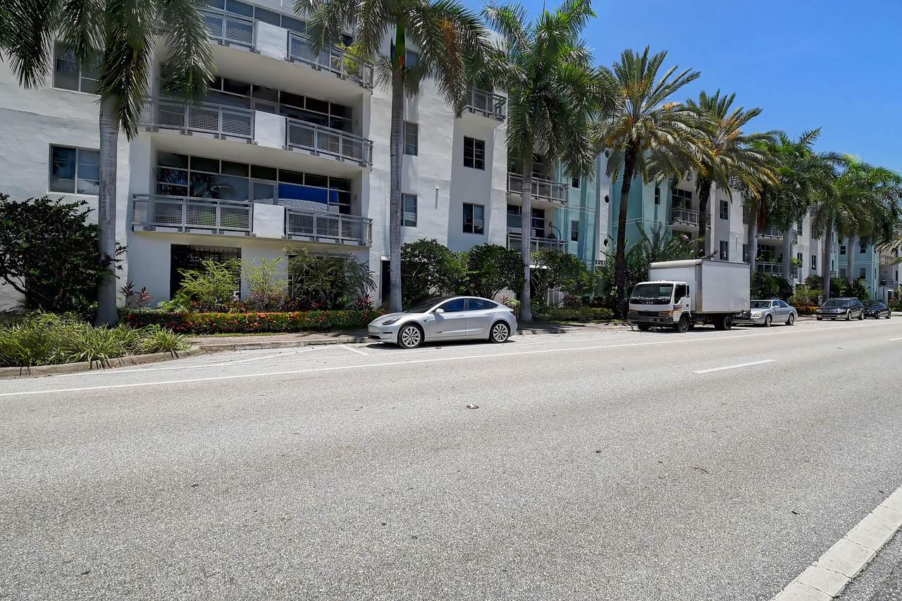 335 6th Avenue - Photo 1