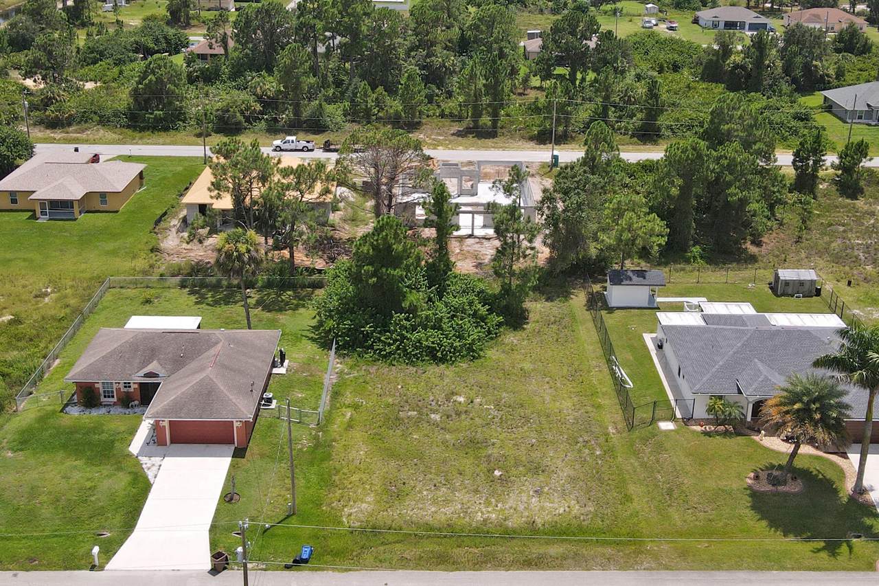 2507 36th Street - Photo 1