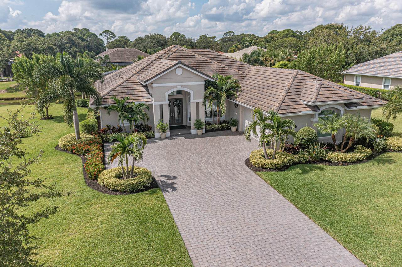 9519 Laurelwood Court - Photo 1