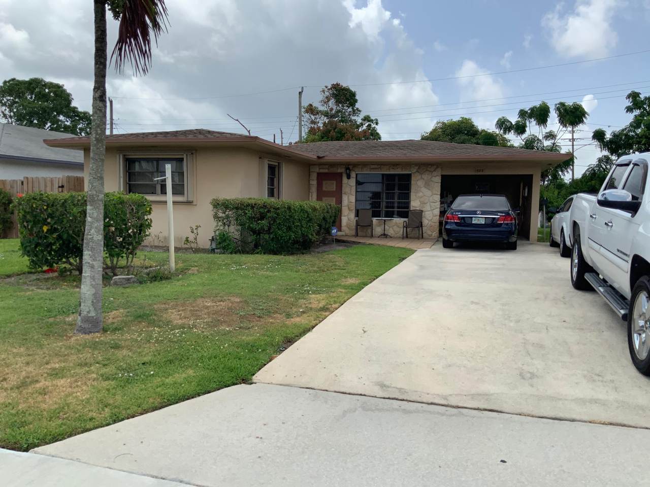 544 11th Avenue - Photo 1