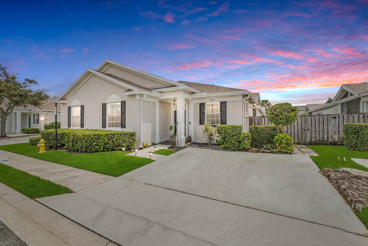 5862 Kelsey Lane - Photo 1