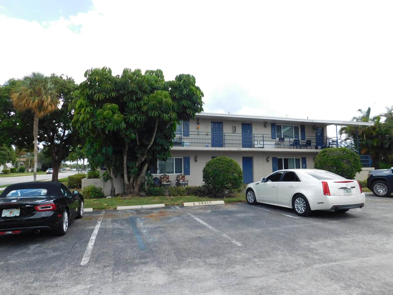 817 Lighthouse Drive - Photo 1