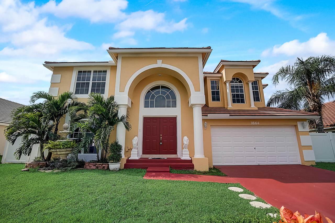 3864 Jonathans Way - Photo 1