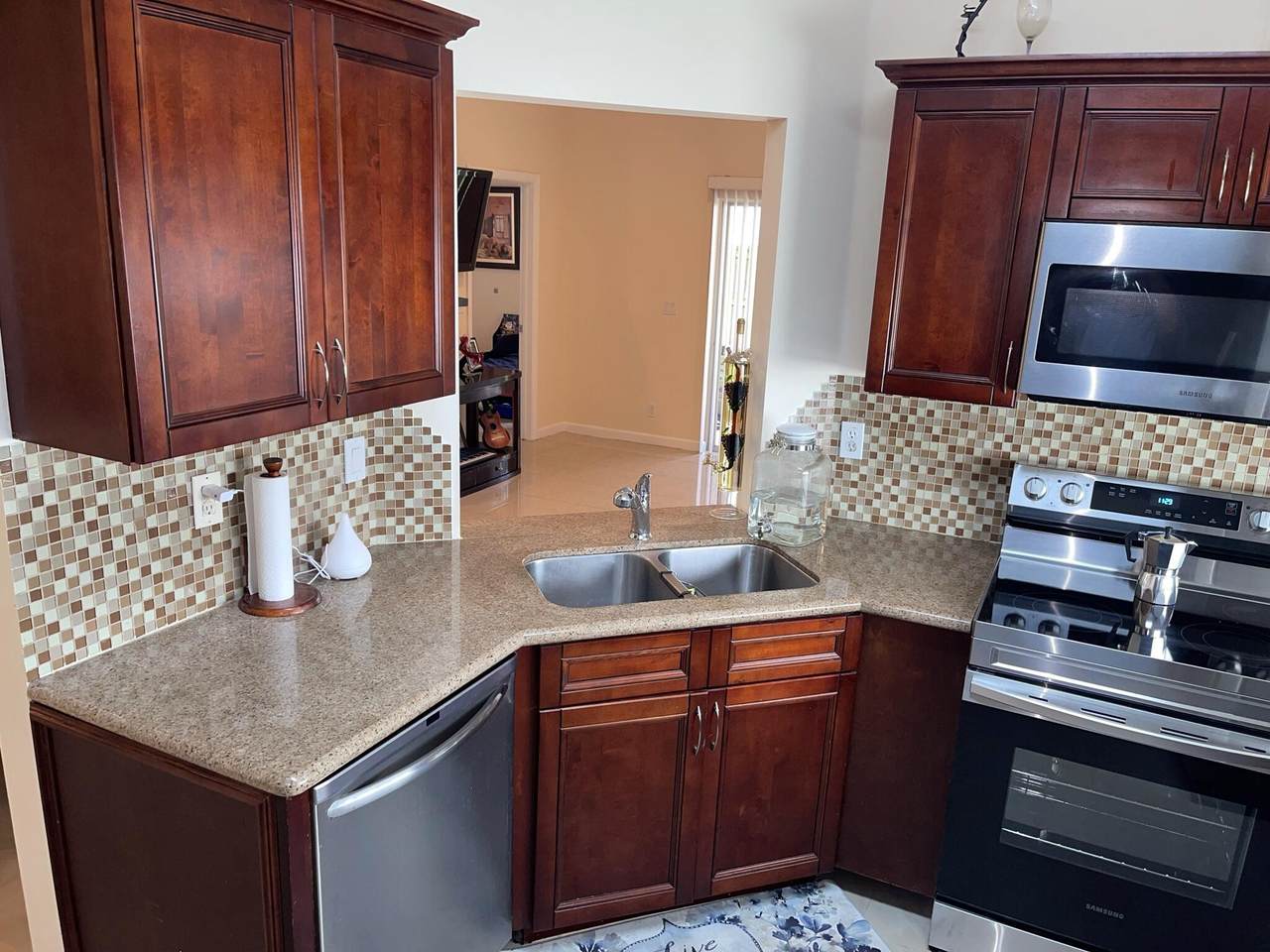 12260 Dartmoor Drive - Photo 1