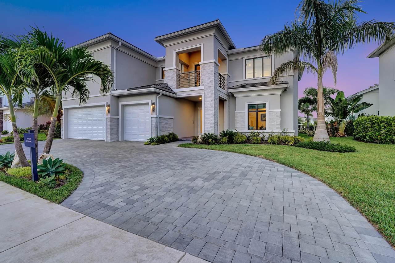 7369 26th Way - Photo 1