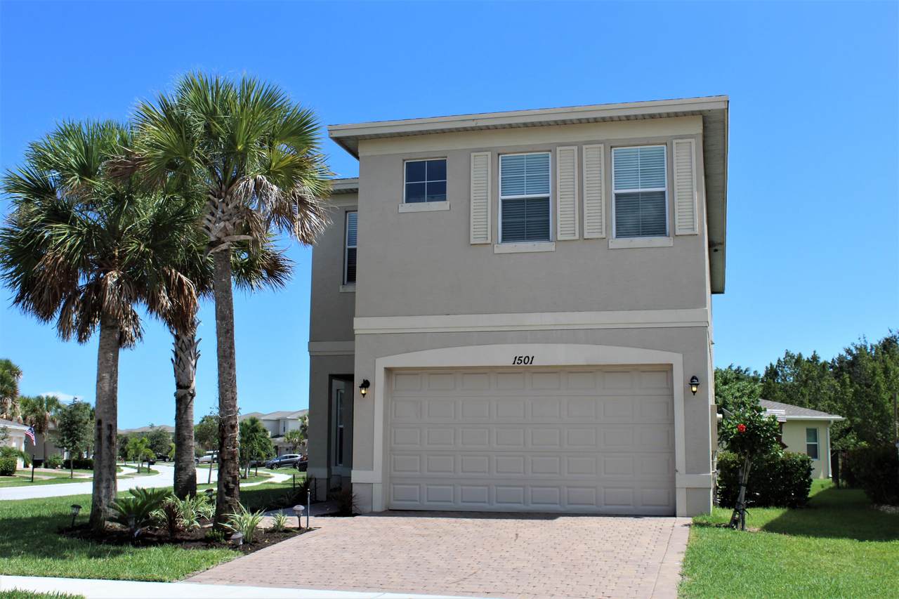 1501 Cataluna Circle - Photo 1