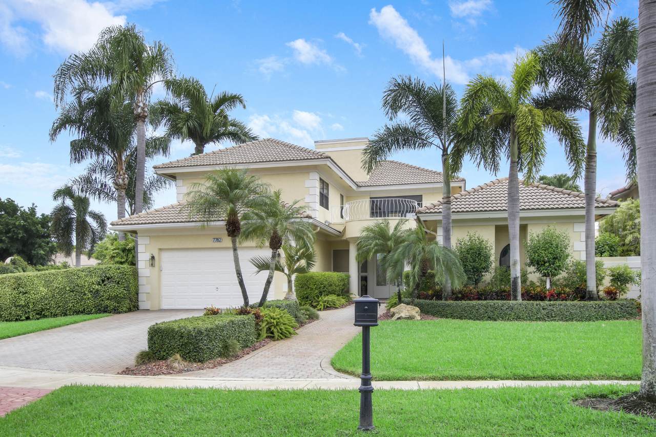 7782 La Corniche Circle - Photo 1