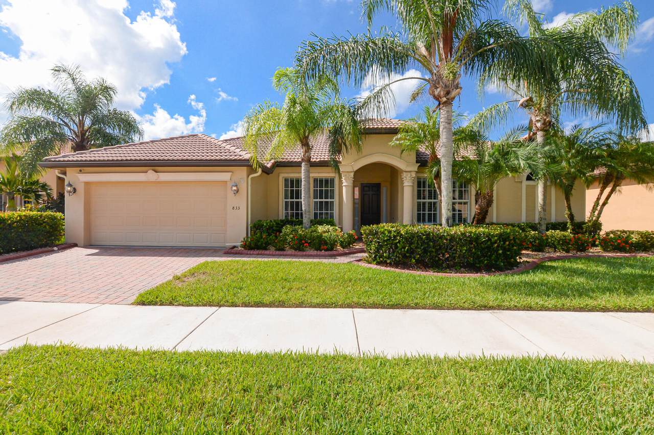833 Grand Reserves Boulevard - Photo 1
