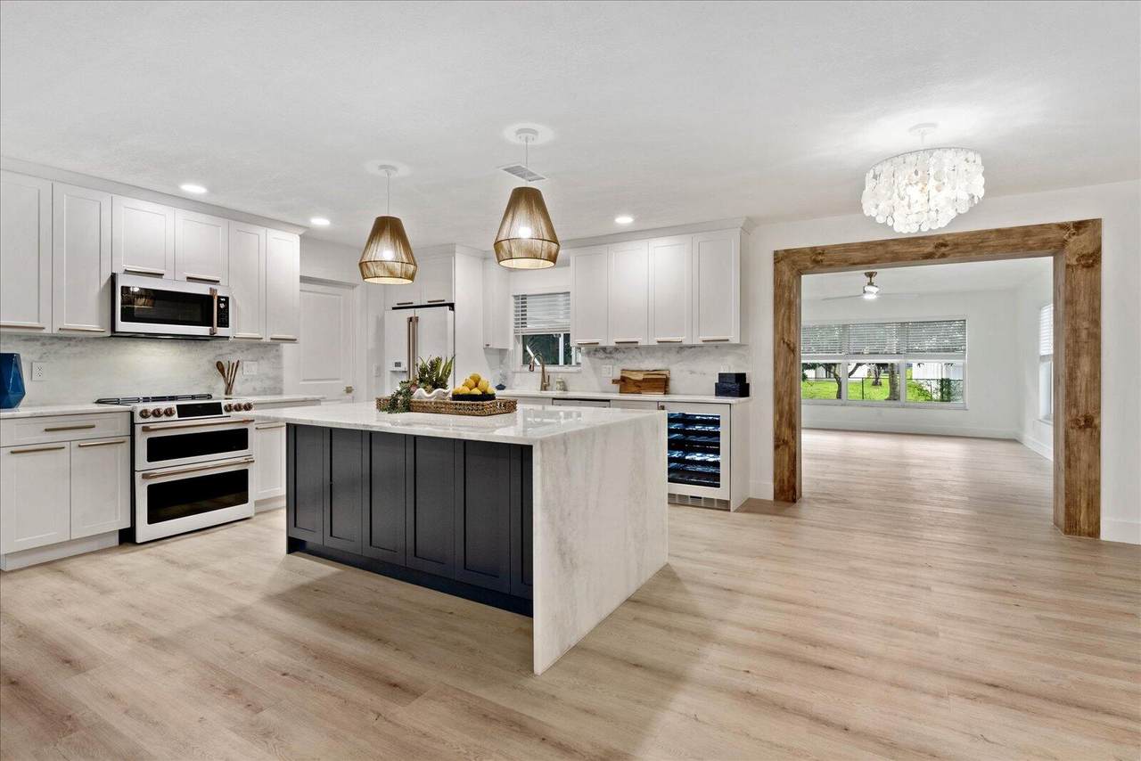 4729 Bayshore Terrace - Photo 1