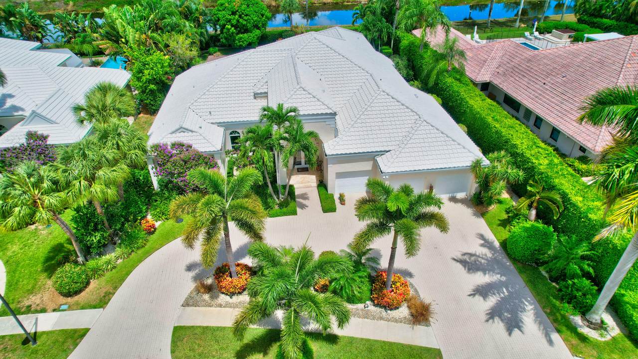 4340 Bocaire Boulevard - Photo 1