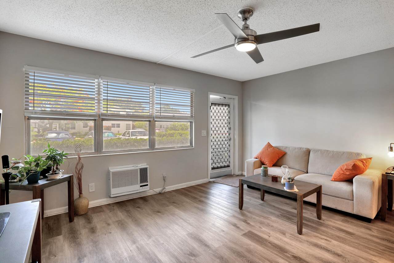 169 Oakridge L - Photo 1