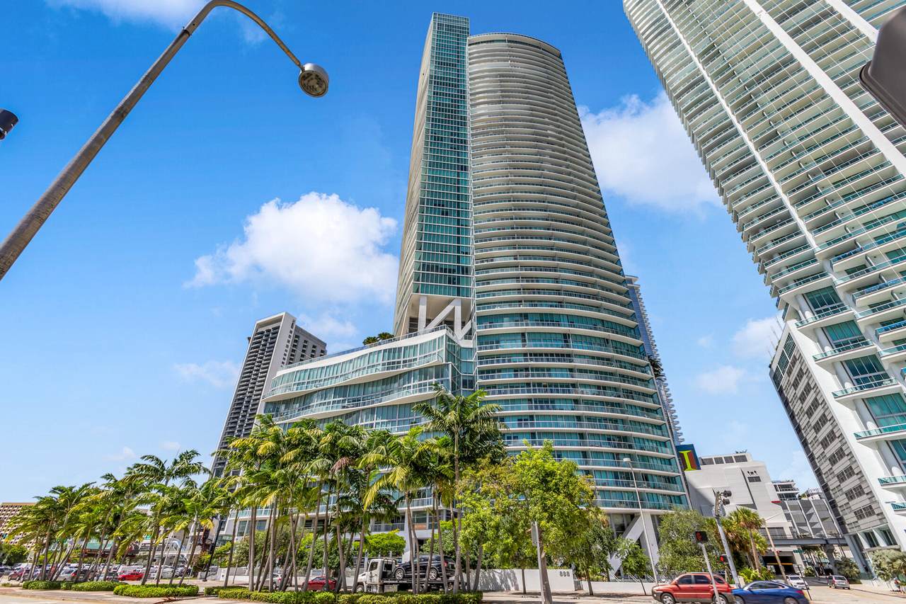 888 Biscayne Boulevard - Photo 1
