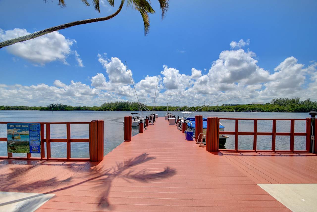 2121 Ocean Boulevard - Photo 1