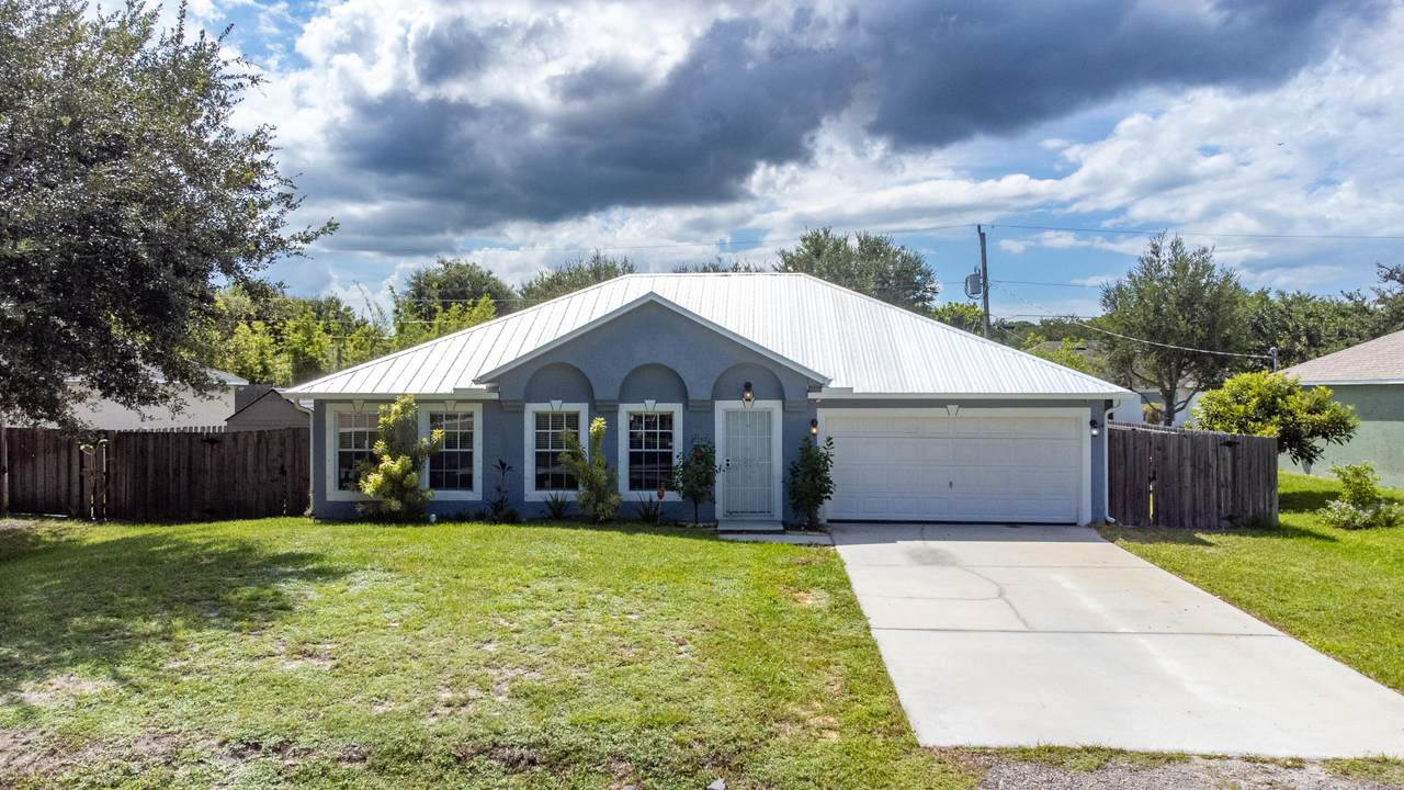 8755 105th Avenue - Photo 1