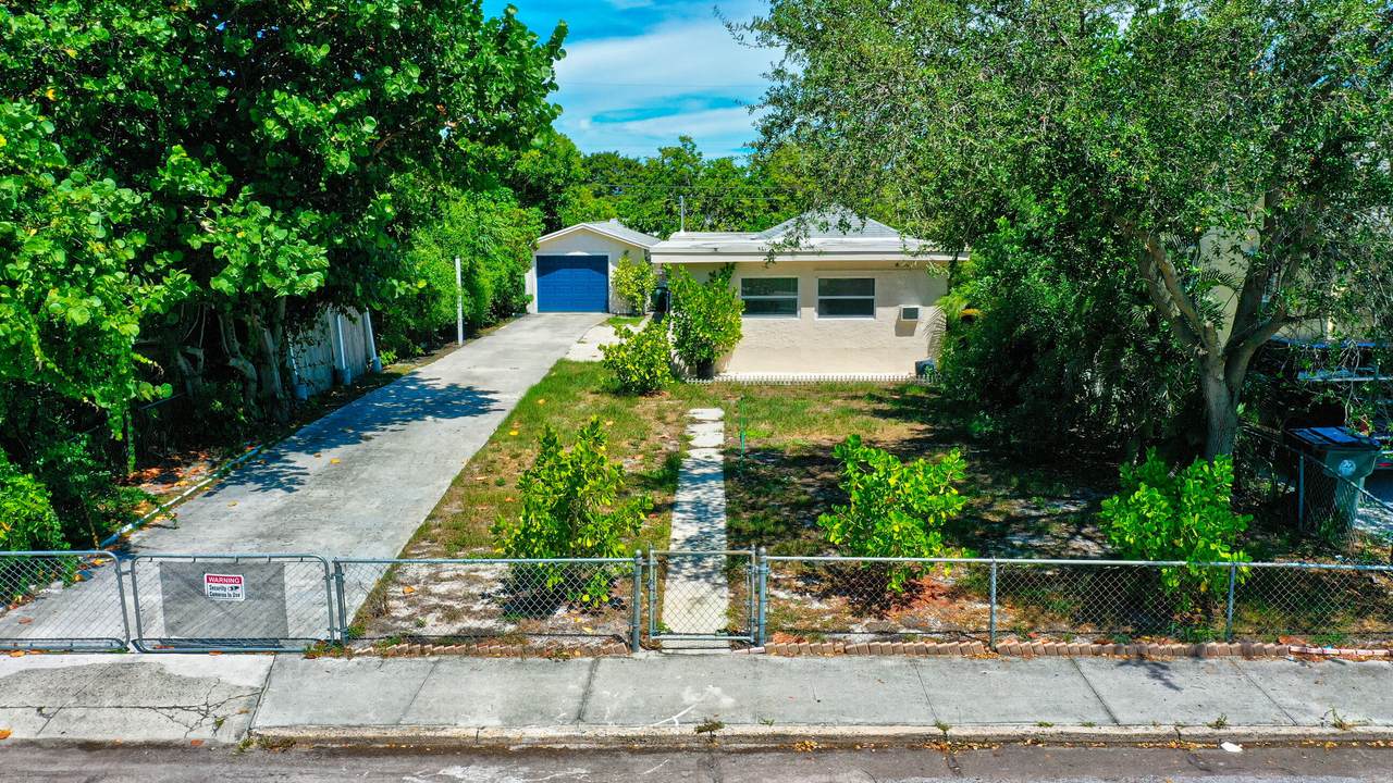 820 C Street - Photo 1