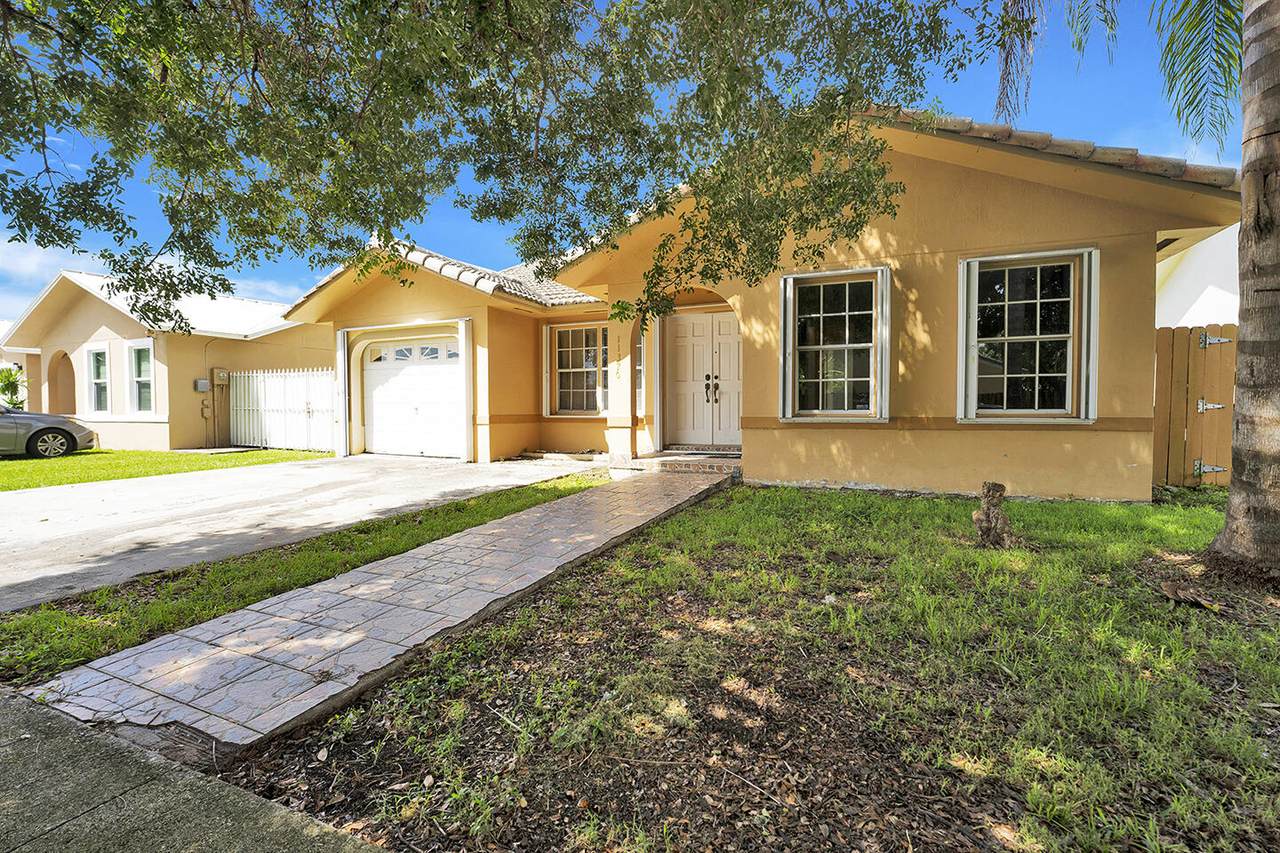 11370 144th Path - Photo 1