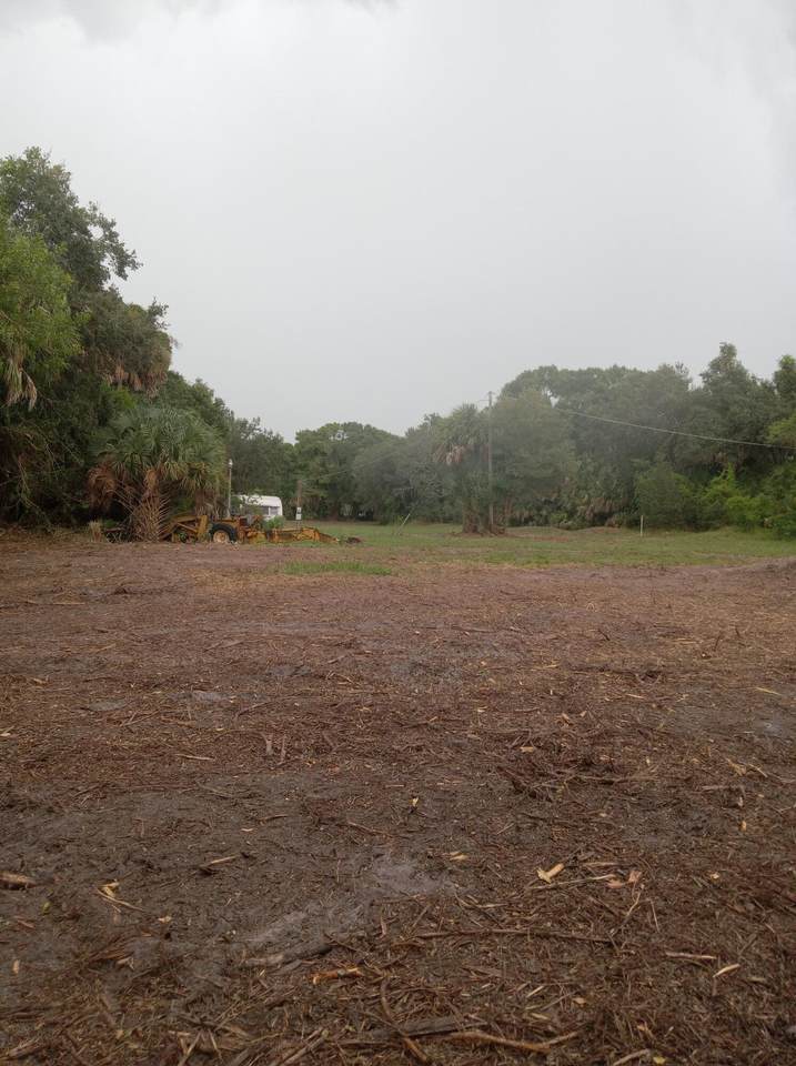 6365 86 Boulevard - Photo 1