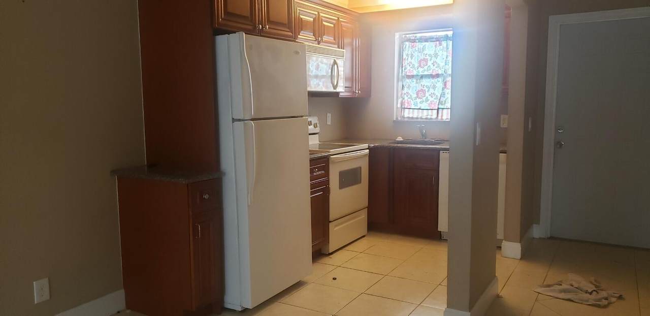9855 Sandalfoot 301 Boulevard - Photo 1