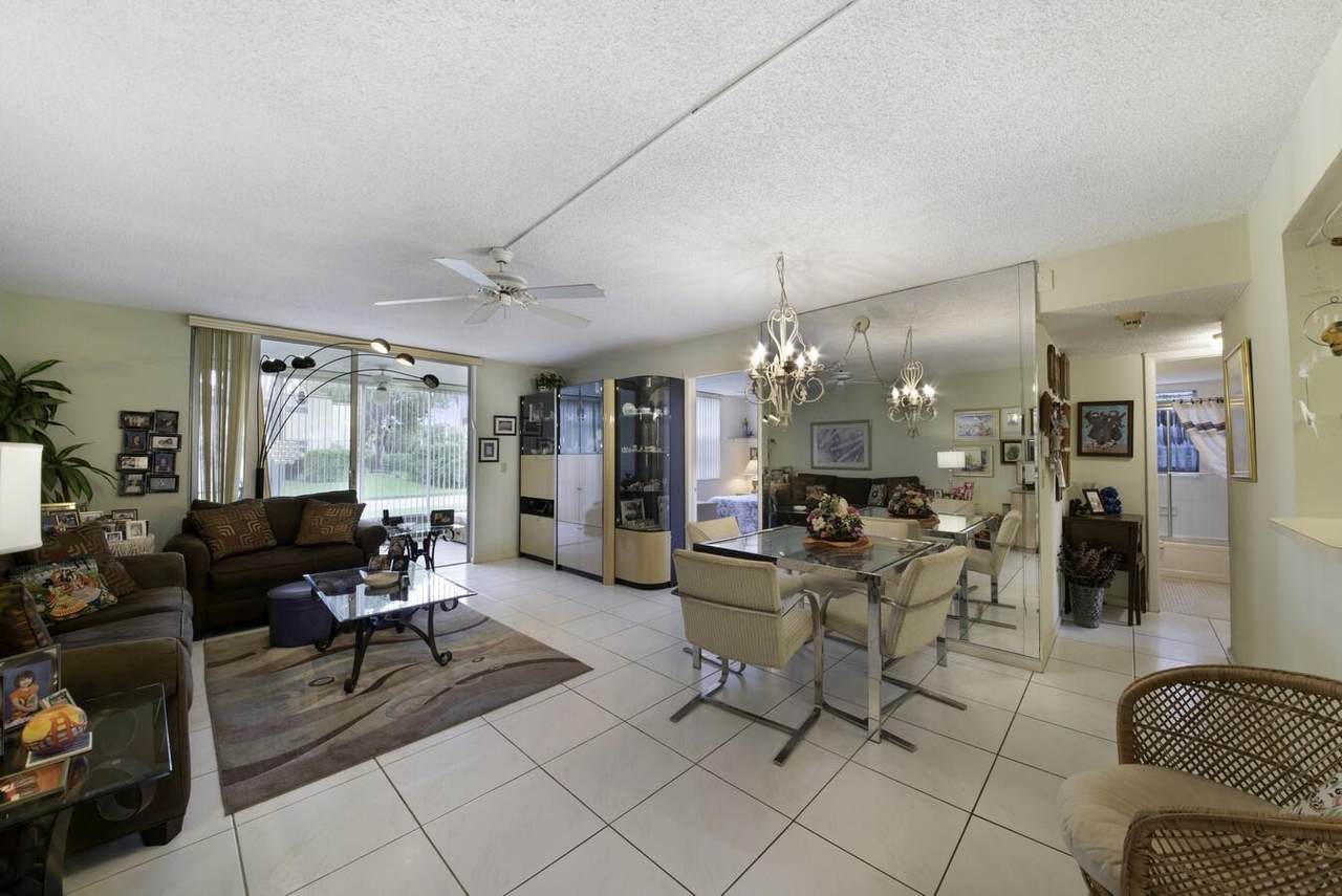 18 Willowbrook Lane - Photo 1