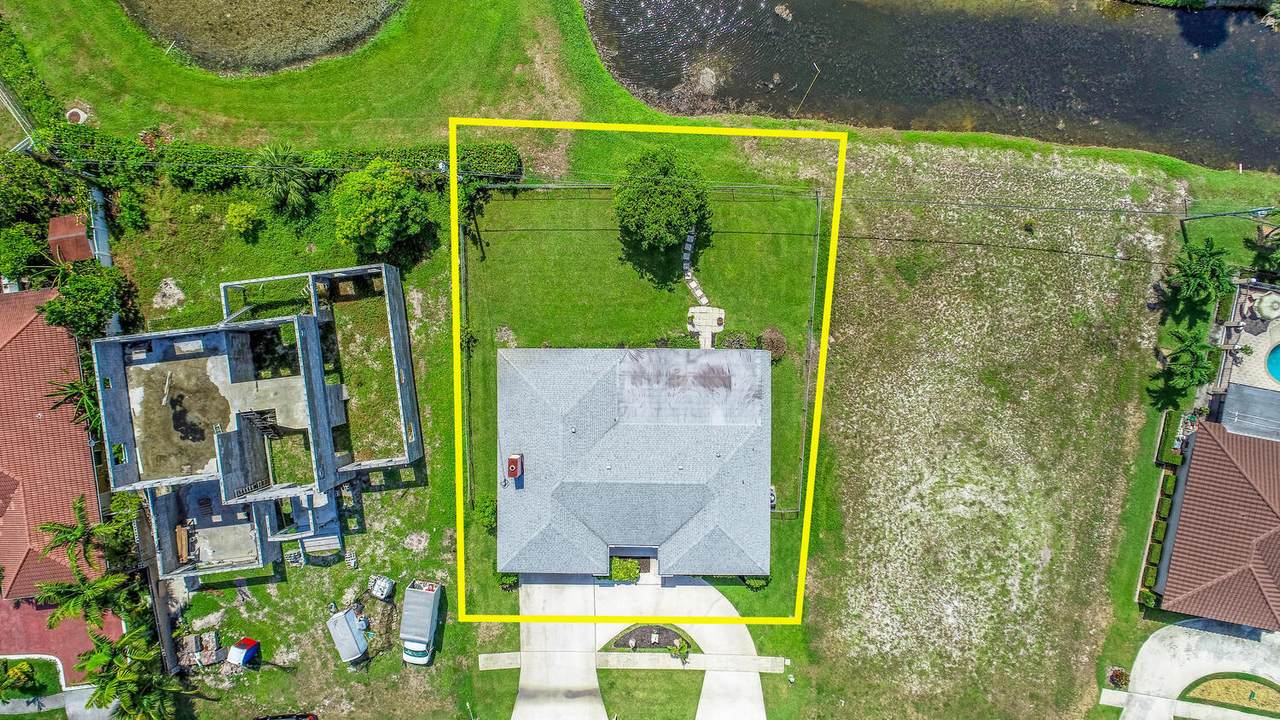 1334 Mangonia Drive - Photo 1